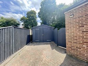 Photo 6- click for photo gallery